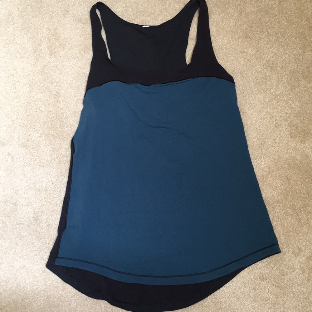 Lululemon workout tank